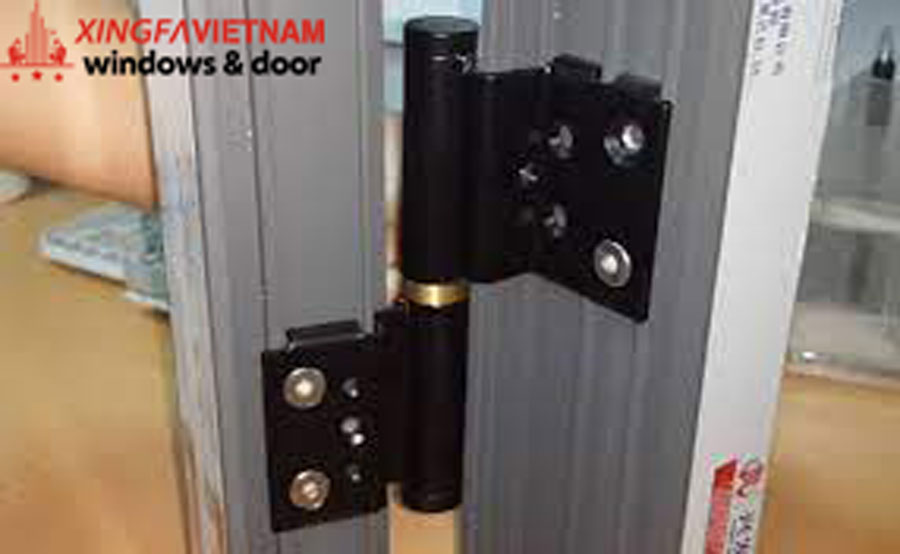Bản lề cửa nhôm xingfa