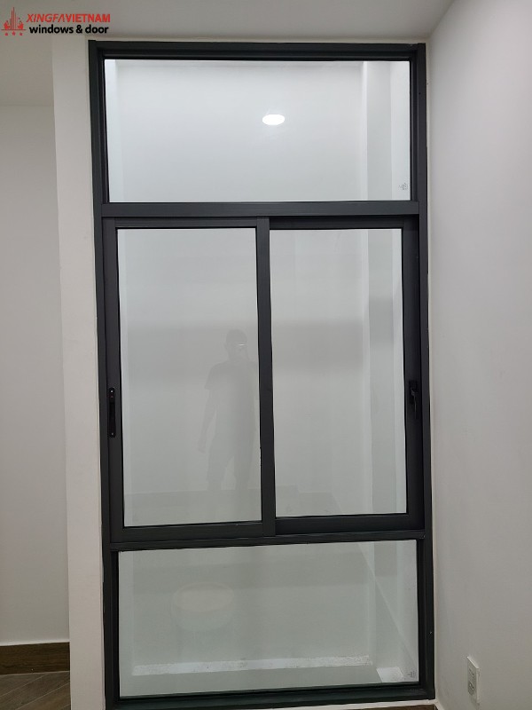 Cửa sổ mở trượt 2 cánh nhôm Xingfa kết hợp vách kính cố định