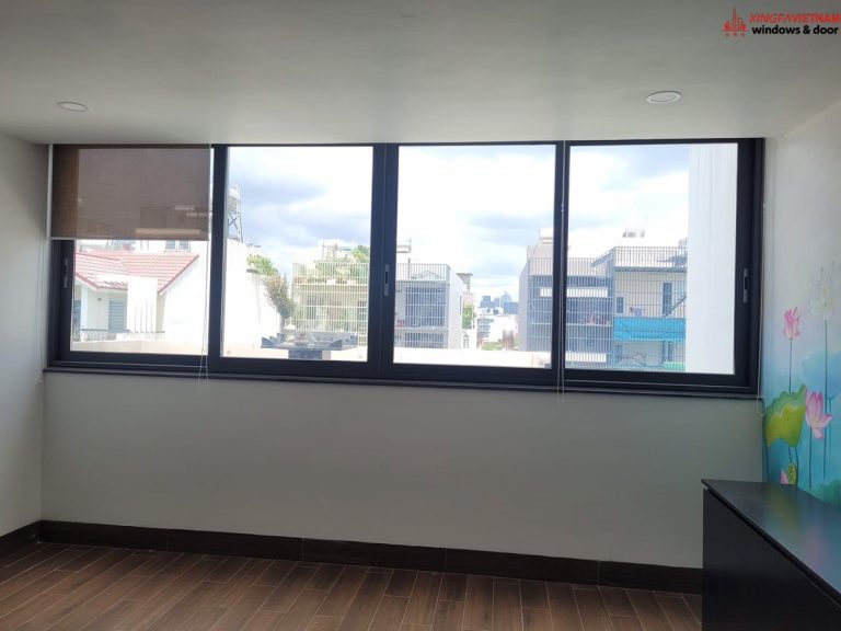 Thi công cửa mở trượt nhôm Xingfa tại nhà anh Duy Quận Thủ Đức