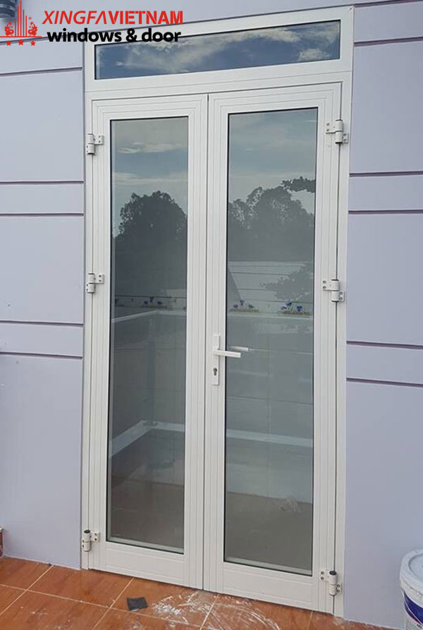 Cửa nhôm Xingfa màu trắng