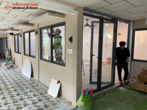 Lắp đặt Công Trình Cửa Nhôm Xingfa Cho Chị Mai Long An (2)