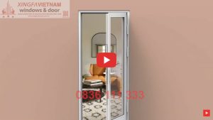 Cửa đi Mở Quay 1 Cánh Nhôm Xingfa Quảng Đông Tem đỏ Màu Trắng Ngà Bản Lề 4d