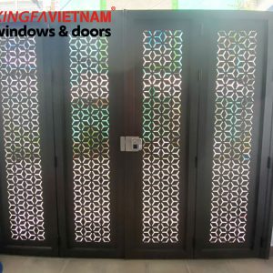 Cửa Nhôm 4 Cánh Quảng Đông Khóa Vân Tây Cnc 5