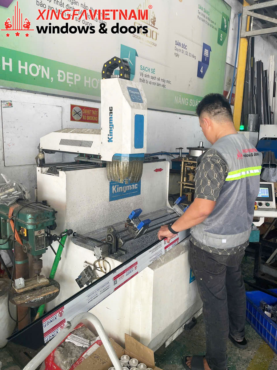 Hình ảnh Sản Xuất Cửa Nhôm Xingfa Quảng Đông Chính Hãng Quận 9
