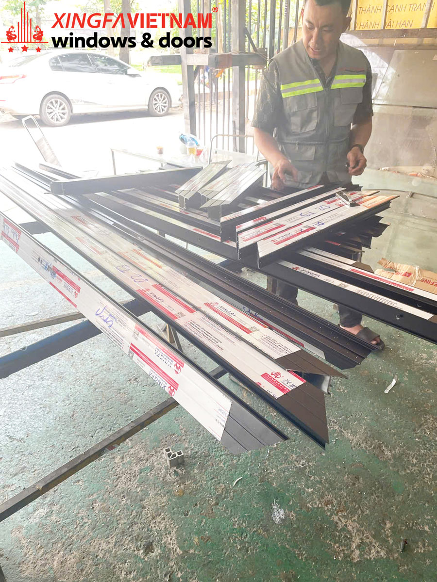 Hình ảnh Sản Xuất Cửa Nhôm Xingfa Quảng Đông Chính Hãng Quận 9