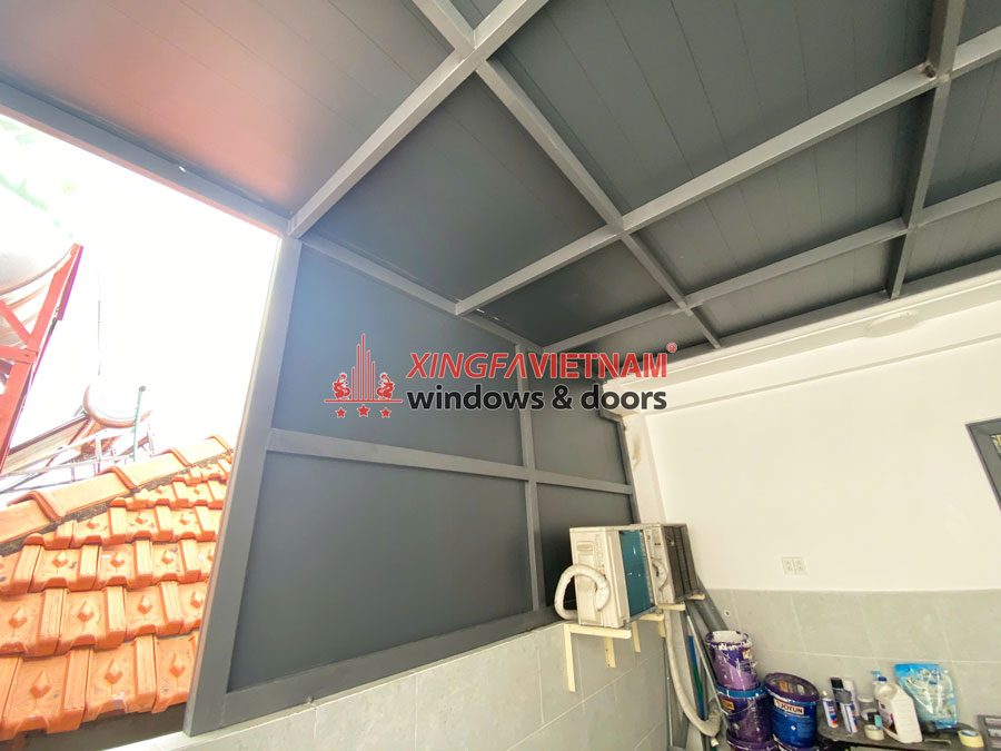 Hình ảnh Thực Tế Mái Lợp Nhôm Cao Cấp Tại Công Trình Nhà Anh Dũng