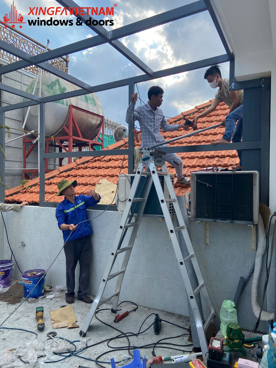 Hình ảnh Thực Tế Mái Lợp Nhôm Cao Cấp Tại Công Trình Nhà Anh Dũng