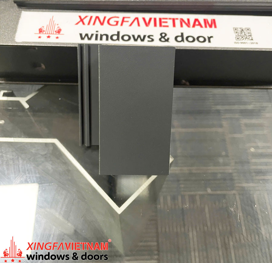 Hình ảnh Thực Tế Màu Nhôm Xingfa C-Class