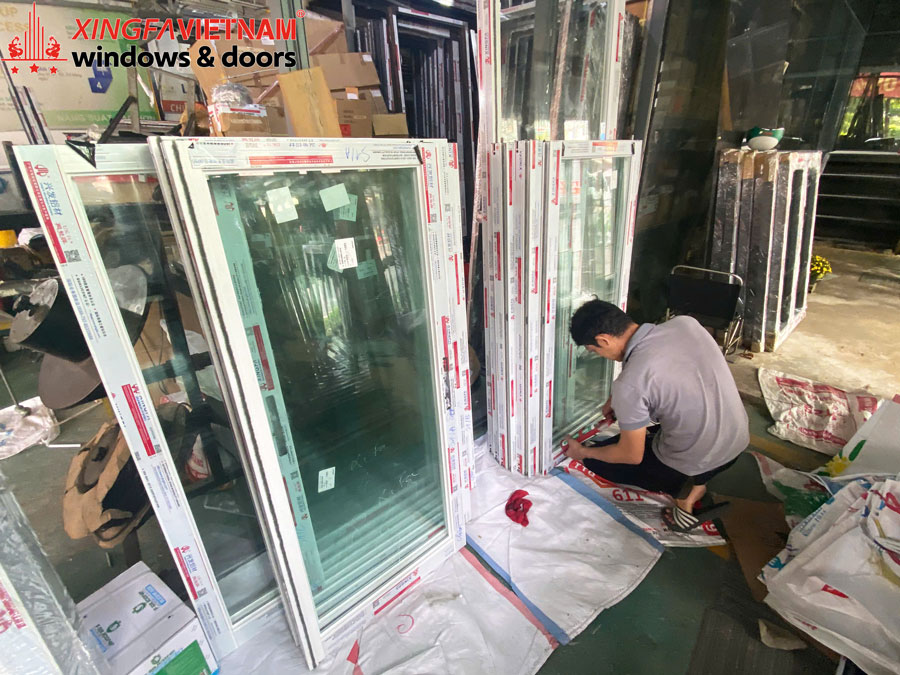 Hình Ảnh Sản Xuất Cửa Nhôm Xingfa Tại Xưởng