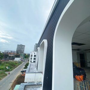 Hình ảnh Thực Tế Hoàn Thành Lắp đặt Mái Lợp Nhôm Tại Thủ Đức (20)