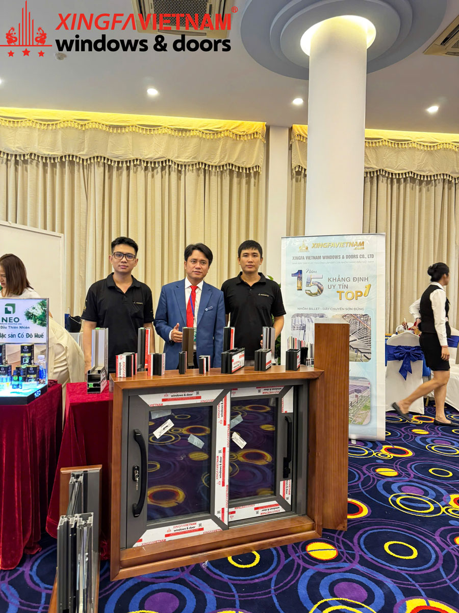 Hình Ảnh Tại Buổi Cà Phê Doanh Nhân