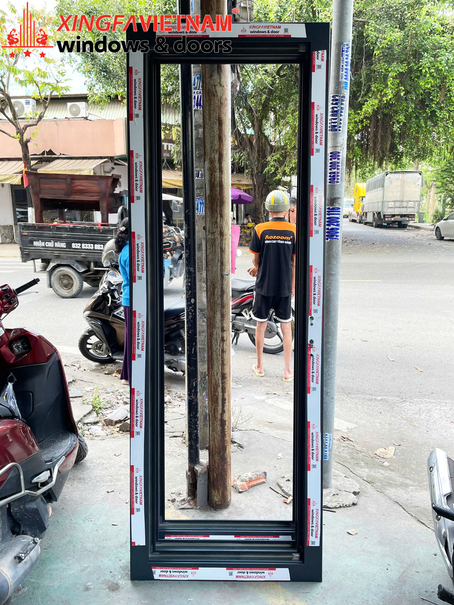 Hình ảnh sản xuất nhôm cho nhà anh Hiếu tại xưởng